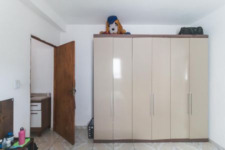 Quarto  de casa para alugar com 1 quarto, 69m² em Vila Santa Helena, Poá