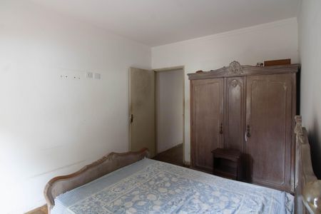 Casa à venda com 290m², 4 quartos e 3 vagas Casa à venda com 290m², 4 quartos e 3 vagasQuarto 3