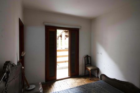 Casa à venda com 290m², 4 quartos e 3 vagas Casa à venda com 290m², 4 quartos e 3 vagasQuarto 3