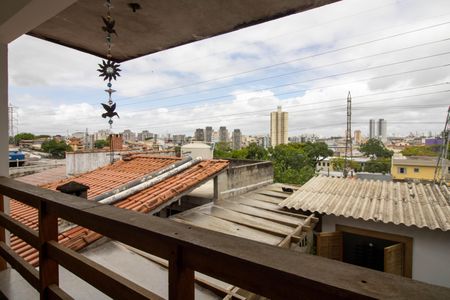 Casa à venda com 290m², 4 quartos e 3 vagas Casa à venda com 290m², 4 quartos e 3 vagasVaranda Quarto 1