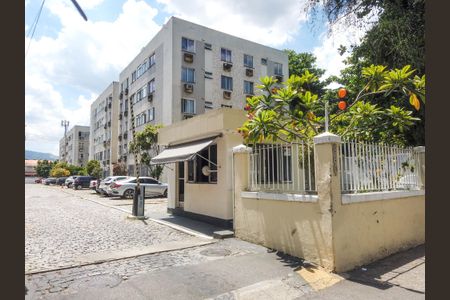 Apartamento para alugar com 57m², 2 quartos e 1 vagaFachada