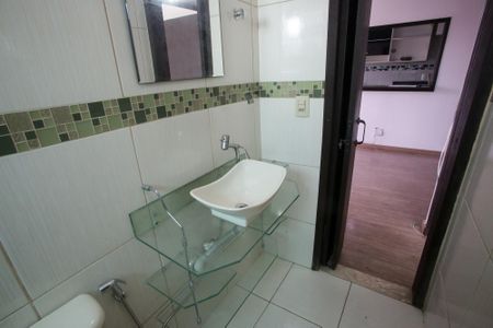 Apartamento para alugar com 57m², 2 quartos e 1 vagaBanheiro