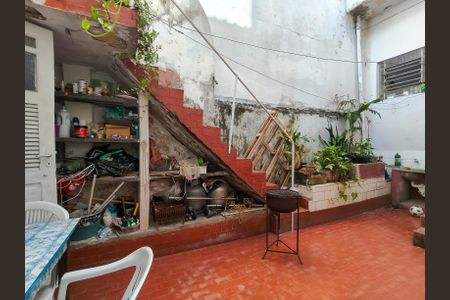 Casa à venda com 112m², 4 quartos e 1 vagaQuintal