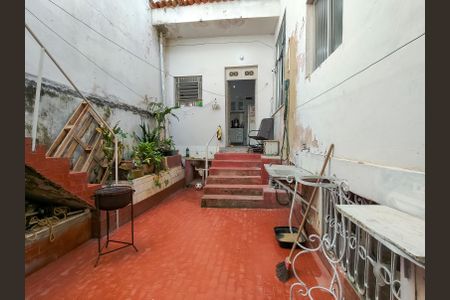 Casa à venda com 112m², 4 quartos e 1 vagaQuintal