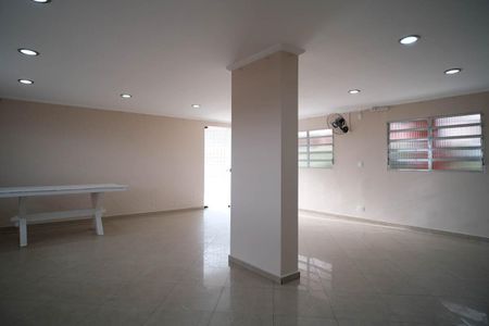 Apartamento à venda com 70m², 2 quartos e 1 vagaÁrea comum