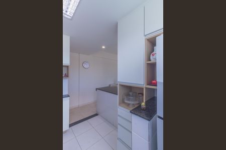 Apartamento para alugar com 80m², 2 quartos e 2 vagasCozinha e Área de Serviço