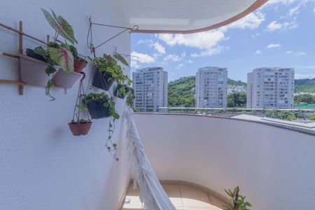 Apartamento para alugar com 80m², 2 quartos e 2 vagasVaranda da Suite