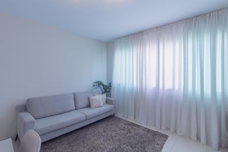 Sala de apartamento para alugar com 2 quartos, 80m² em Castelo, Belo Horizonte