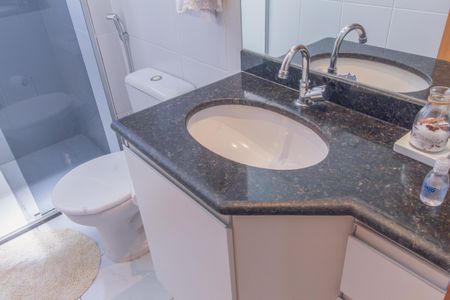 Apartamento para alugar com 80m², 2 quartos e 2 vagasBanheiro Social