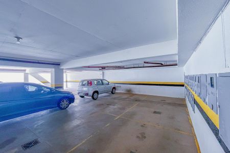 Apartamento para alugar com 80m², 2 quartos e 2 vagasGaragem