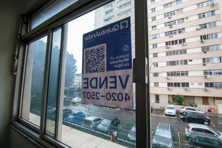 Apartamento à venda com 57m², 2 quartos e 1 vaga Apartamento à venda com 57m², 2 quartos e 1 vagaSala Placa