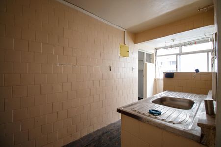 Apartamento à venda com 57m², 2 quartos e 1 vaga Apartamento à venda com 57m², 2 quartos e 1 vagaCozinha
