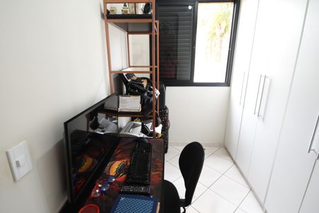 Apartamento à venda com 68m², 3 quartos e 1 vagaQuarto 2