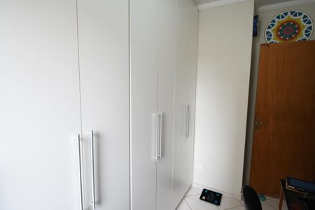 Apartamento à venda com 68m², 3 quartos e 1 vagaQuarto 2