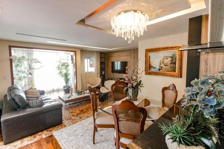 Apartamento à venda com 140m², 2 quartos e 2 vagasSala