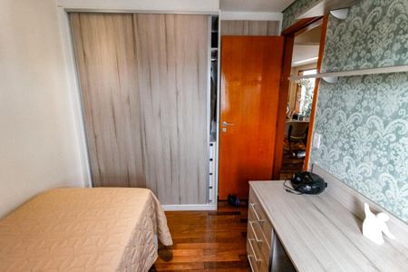 Apartamento à venda com 140m², 2 quartos e 2 vagasQuarto - Armários