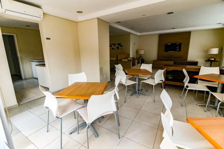 Apartamento à venda com 140m², 2 quartos e 2 vagasÁrea comum - Salão de festas