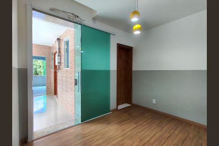 Casa à venda com 400m², 3 quartos e 6 vagas Casa à venda com 400m², 3 quartos e 6 vagasSuíte 2