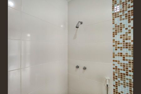 Casa à venda com 400m², 3 quartos e 6 vagas Casa à venda com 400m², 3 quartos e 6 vagasBanheiro de serviço