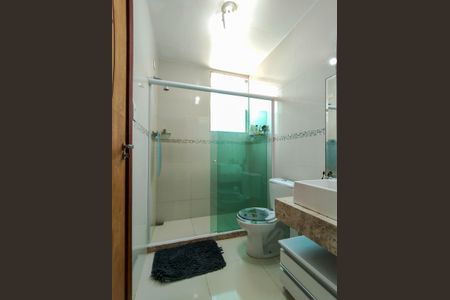 Casa à venda com 400m², 3 quartos e 6 vagas Casa à venda com 400m², 3 quartos e 6 vagasBanheiro da Suíte 1