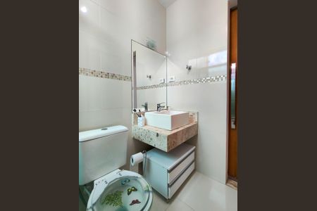 Casa à venda com 400m², 3 quartos e 6 vagas Casa à venda com 400m², 3 quartos e 6 vagasBanheiro da Suíte 1