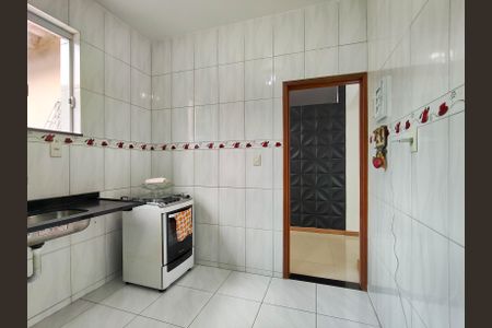 Casa à venda com 400m², 3 quartos e 6 vagas Casa à venda com 400m², 3 quartos e 6 vagasCozinha