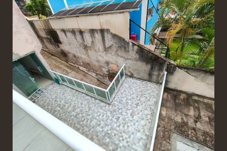 Casa à venda com 400m², 3 quartos e 6 vagas Casa à venda com 400m², 3 quartos e 6 vagasVista da Varanda