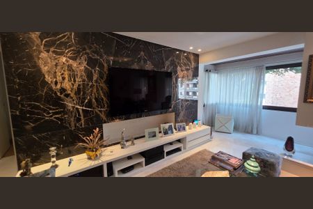 Apartamento à venda com 2 quartos, 100m² em Moema, São Paulo