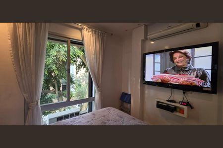 Apartamento à venda com 2 quartos, 100m² em Moema, São Paulo
