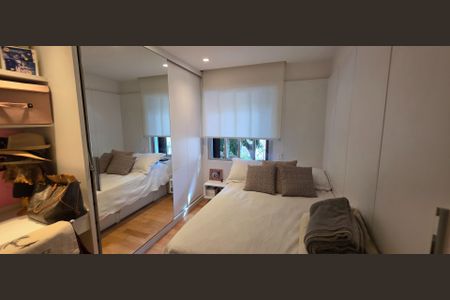 Apartamento à venda com 2 quartos, 100m² em Moema, São Paulo