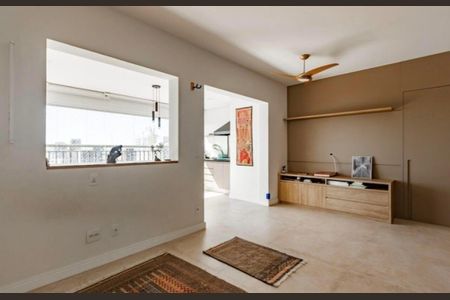 Apartamento à venda com 2 quartos, 88m² em Santo Amaro, São Paulo