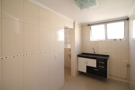 Apartamento à venda com 56m², 2 quartos e 1 vaga Apartamento à venda com 56m², 2 quartos e 1 vagaCozinha