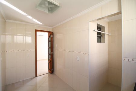 Apartamento à venda com 56m², 2 quartos e 1 vaga Apartamento à venda com 56m², 2 quartos e 1 vagaCozinha