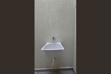 Casa à venda com 75m², 2 quartos e 2 vagasÁrea de Serviço