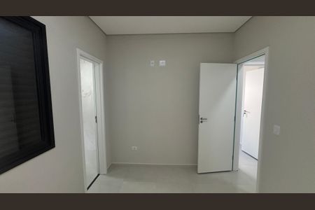 Casa à venda com 75m², 2 quartos e 2 vagasSuite 2