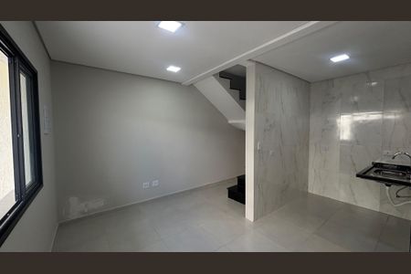 Sala - Cozinha de casa à venda com 2 quartos, 75m² em Jardim Ocara, Santo André