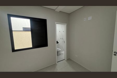 Casa à venda com 75m², 2 quartos e 2 vagasSuite 2