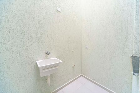 Casa à venda com 75m², 2 quartos e 2 vagasÁrea de Serviço