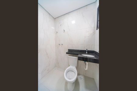 Casa à venda com 75m², 2 quartos e 2 vagasBanheiro do Quarto 2