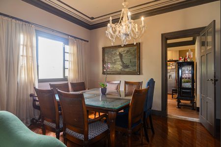 Sala de casa para alugar com 4 quartos, 230m² em Bela Vista, São Paulo