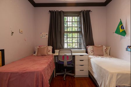 Casa à venda com 230m², 4 quartos e 2 vagasQuarto 3