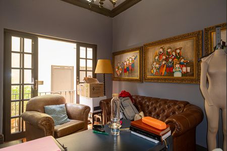 Casa à venda com 230m², 4 quartos e 2 vagasEscritório 1