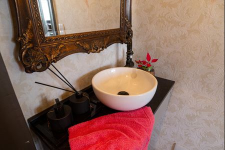 Casa à venda com 230m², 4 quartos e 2 vagasLavabo