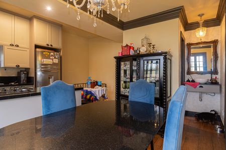 Casa à venda com 230m², 4 quartos e 2 vagasCozinha - Copa