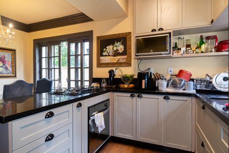 Casa à venda com 230m², 4 quartos e 2 vagasCozinha