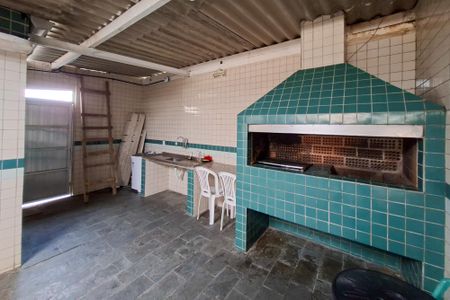 Apartamento para alugar com 69m², 2 quartos e 1 vagaÁrea comum - Churrasqueira