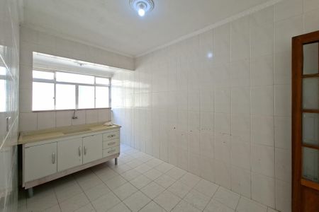 Apartamento para alugar com 69m², 2 quartos e 1 vagaCozinha 