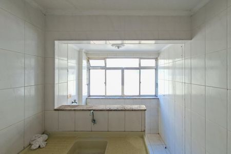 Apartamento para alugar com 69m², 2 quartos e 1 vagaÁrea de Serviço