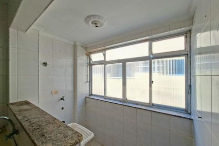 Apartamento para alugar com 69m², 2 quartos e 1 vagaÁrea de Serviço
