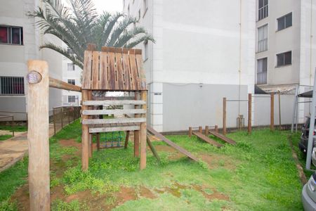 Apartamento para alugar com 61m², 2 quartos e 1 vagaÁrea comum - Playground